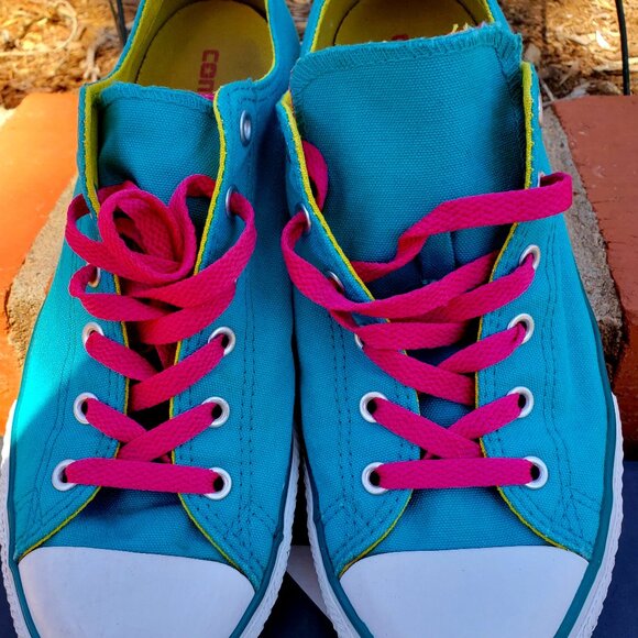 EUC CTAS Converse Double Tongue Mediterranean Blue/Pink 645147F (Jr. 6) KICKS - Picture 1 of 7